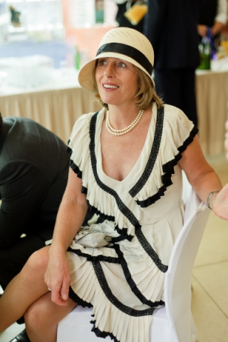 Stylish guest in her 1920s outfit at a Highgate wedding